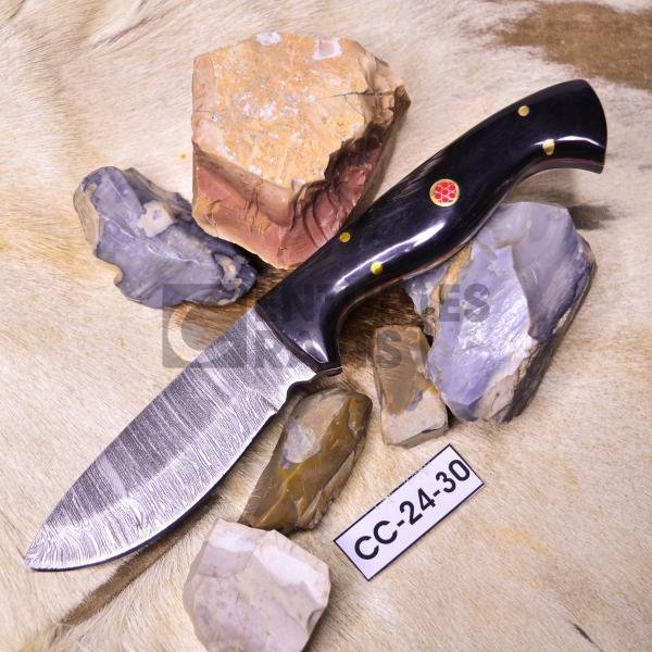 Handmade Damascus Hunting Knife: 8.5" Bonfire Pattern with Black Bull Horn Handle
